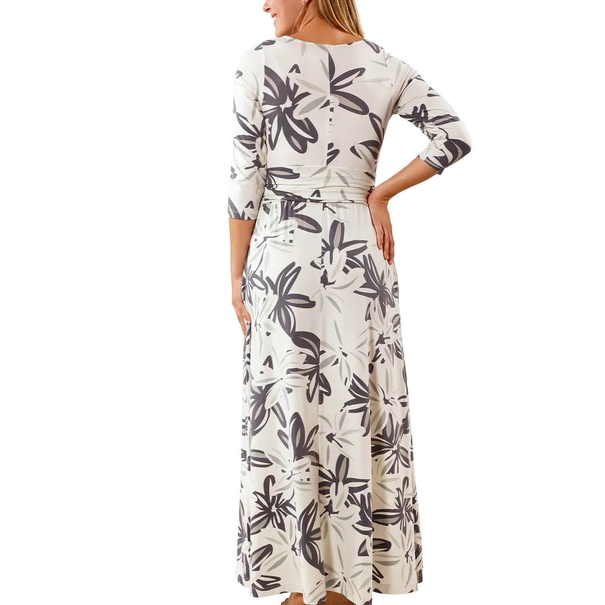 Women's Scoop Neck Maxi Dress